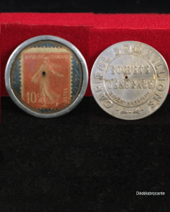 Monnaie de necessité timbre